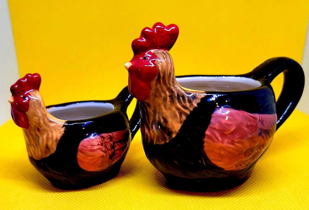 Vintage Stonehouse Farm Collection Porcelain Rooster Shaped Measuring Cups